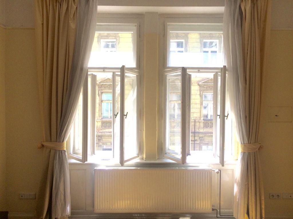 Historic Centre-Spacious Apartment Prague Ngoại thất bức ảnh